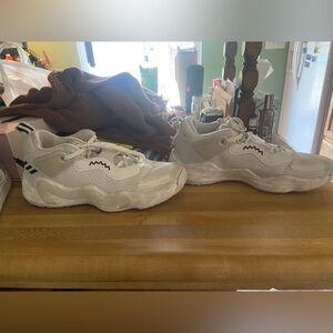 D.O.N issue #3 cloud white adidas basketball/volleyball shoes